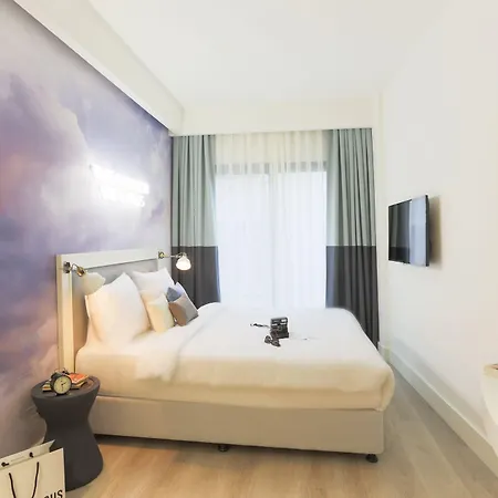 Hotel Cloud7 3*