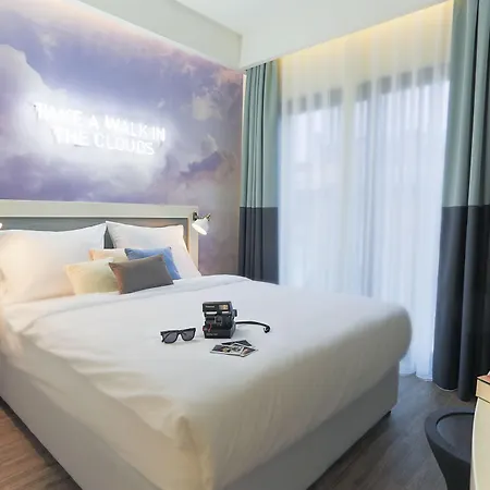 Hotell Cloud7